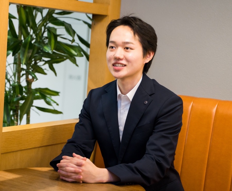 営業本部 第7アカウントグループ 並木 陽佑（2025年入社）