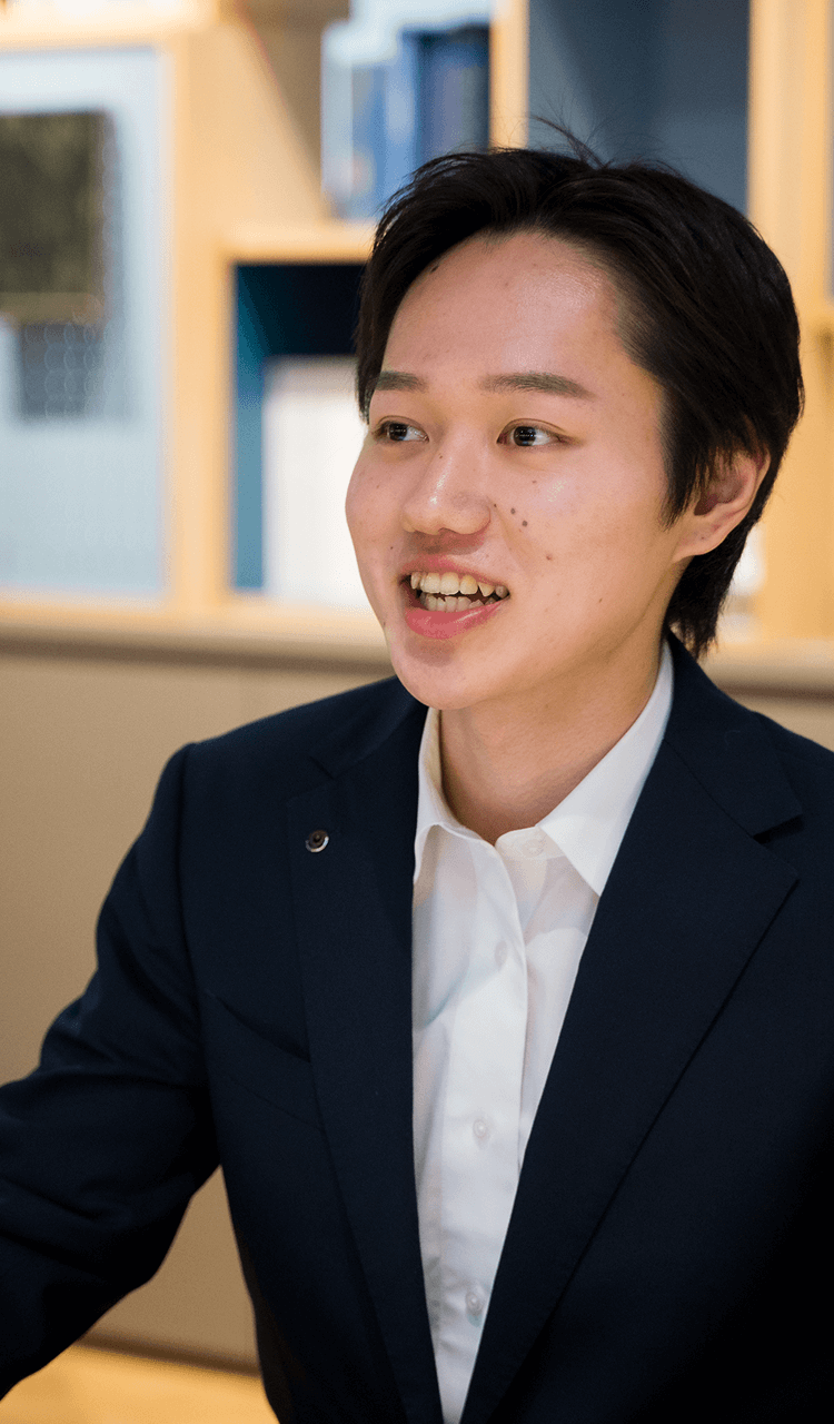 営業本部 第7アカウントグループ（2025年入社）