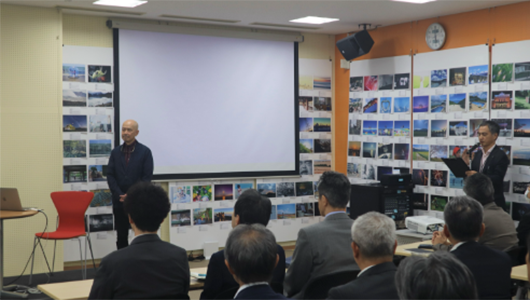 クリエイティブディレクター中島信也先生をお迎えし、特別講演会を開催しました(社内イベント)